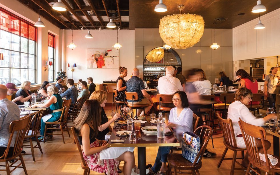 DINING IN NEPTUNE BEACH